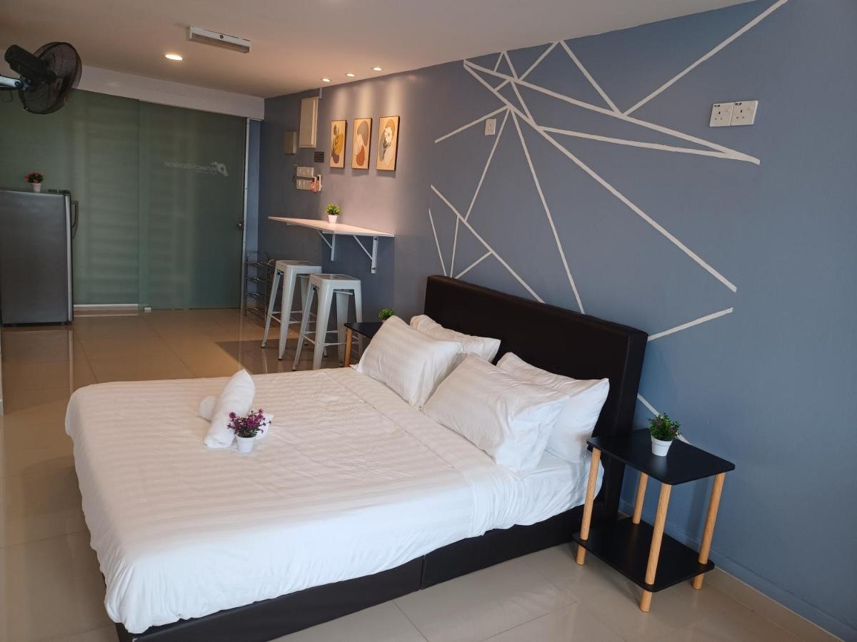 Sy Staycation - * Bayan Lepas